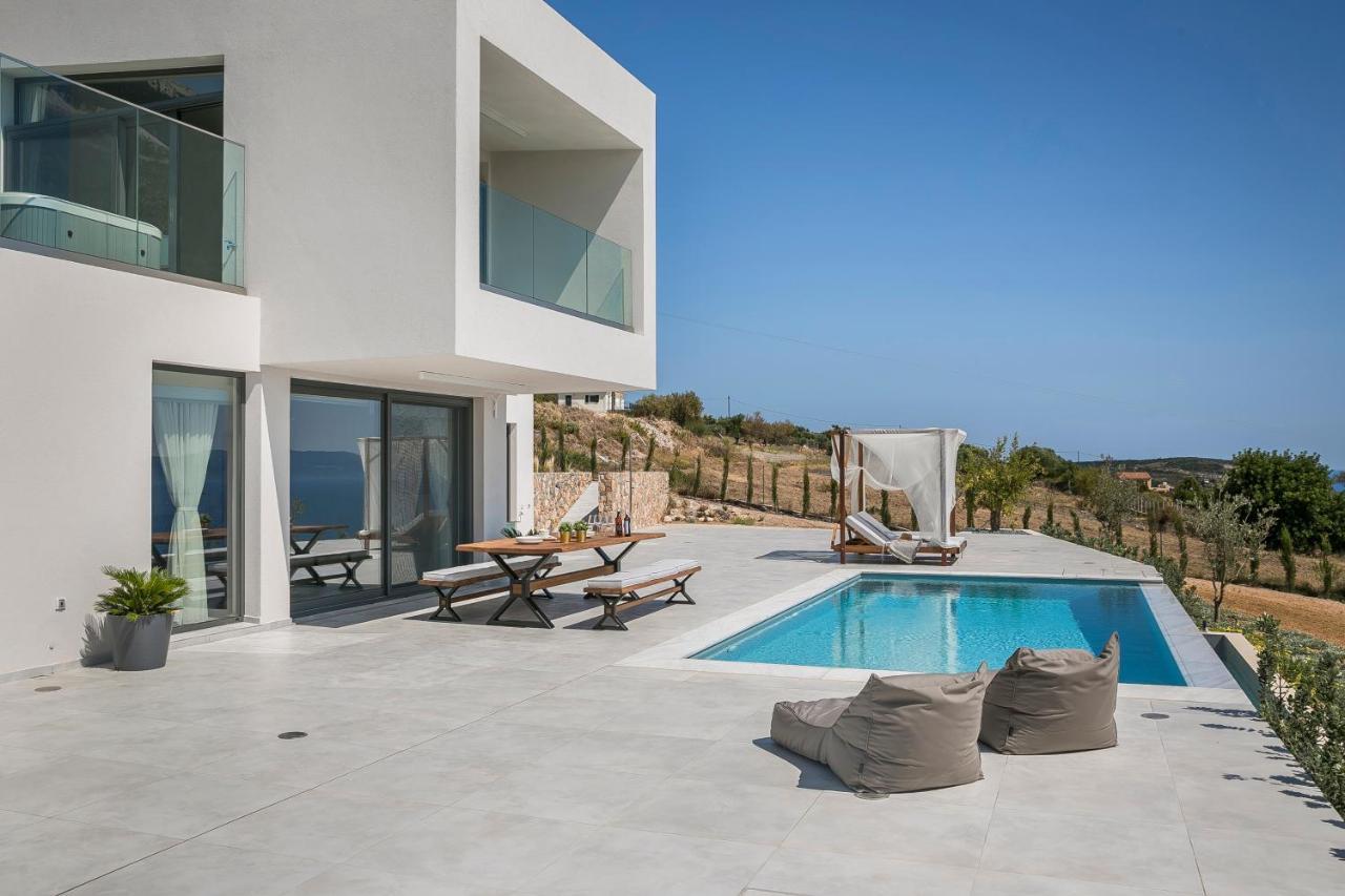 Oikos Boutique Residences Platíesz Kültér fotó