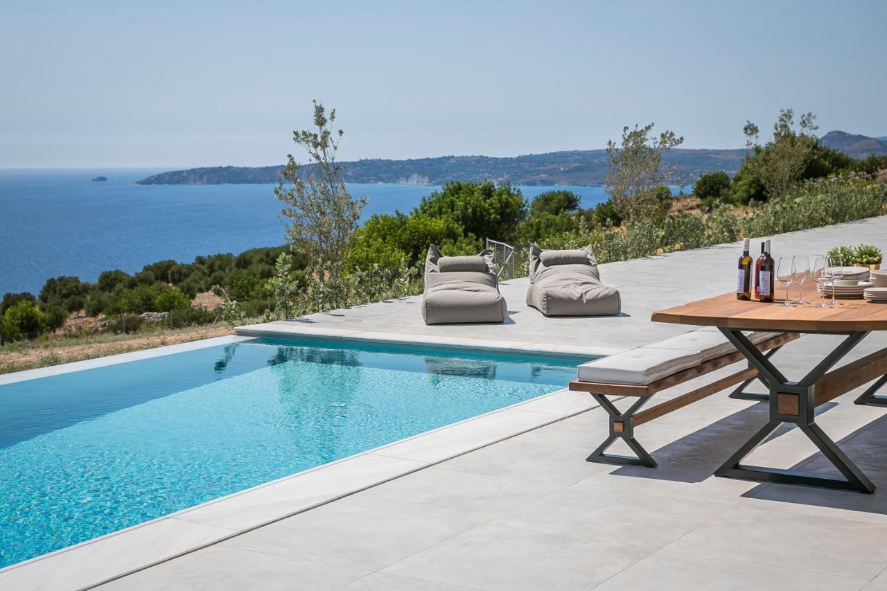 Oikos Boutique Residences Platíesz Kültér fotó