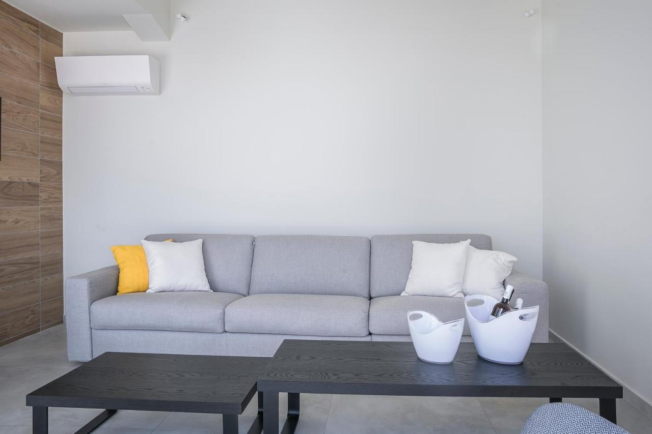 Oikos Boutique Residences Platíesz Kültér fotó