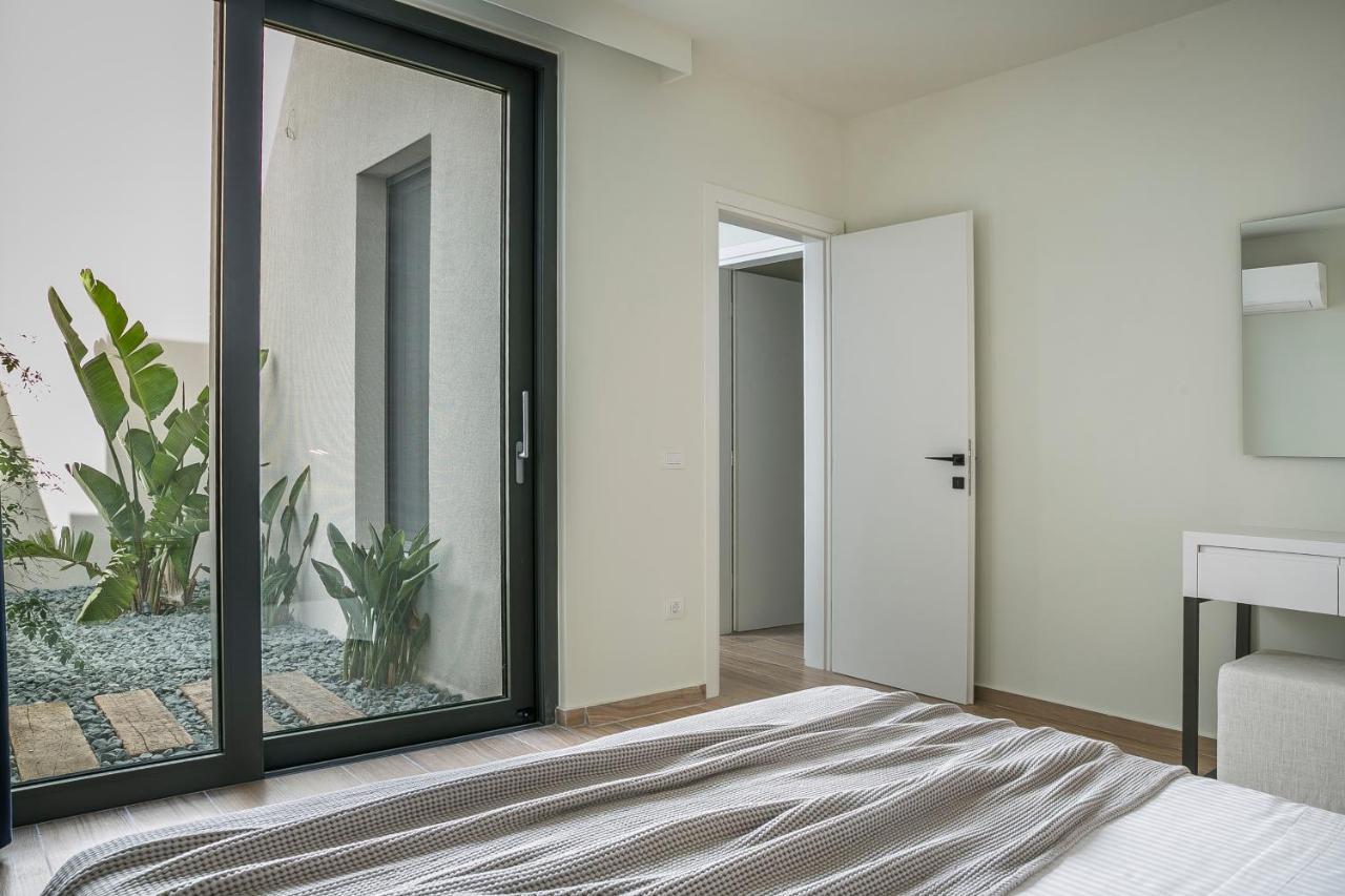 Oikos Boutique Residences Platíesz Kültér fotó